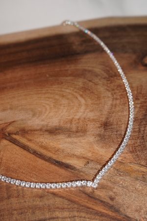 The A V Tennis necklace<div srcset=